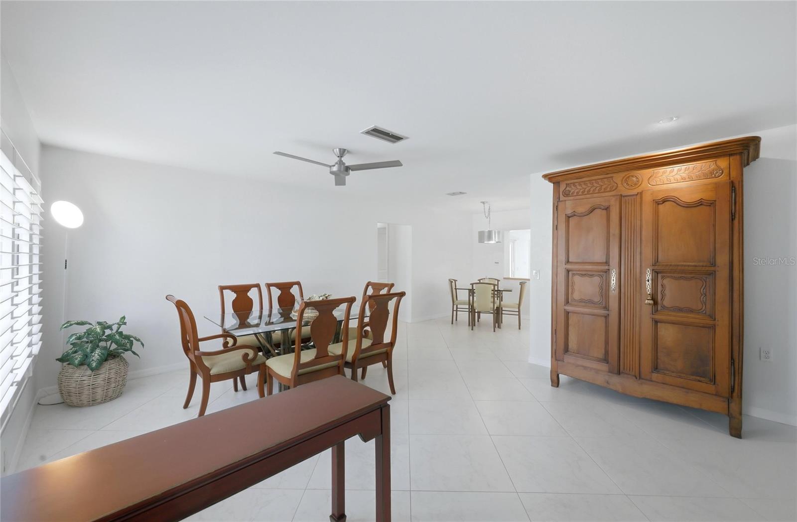 GROVE CITY SHORES - Residential