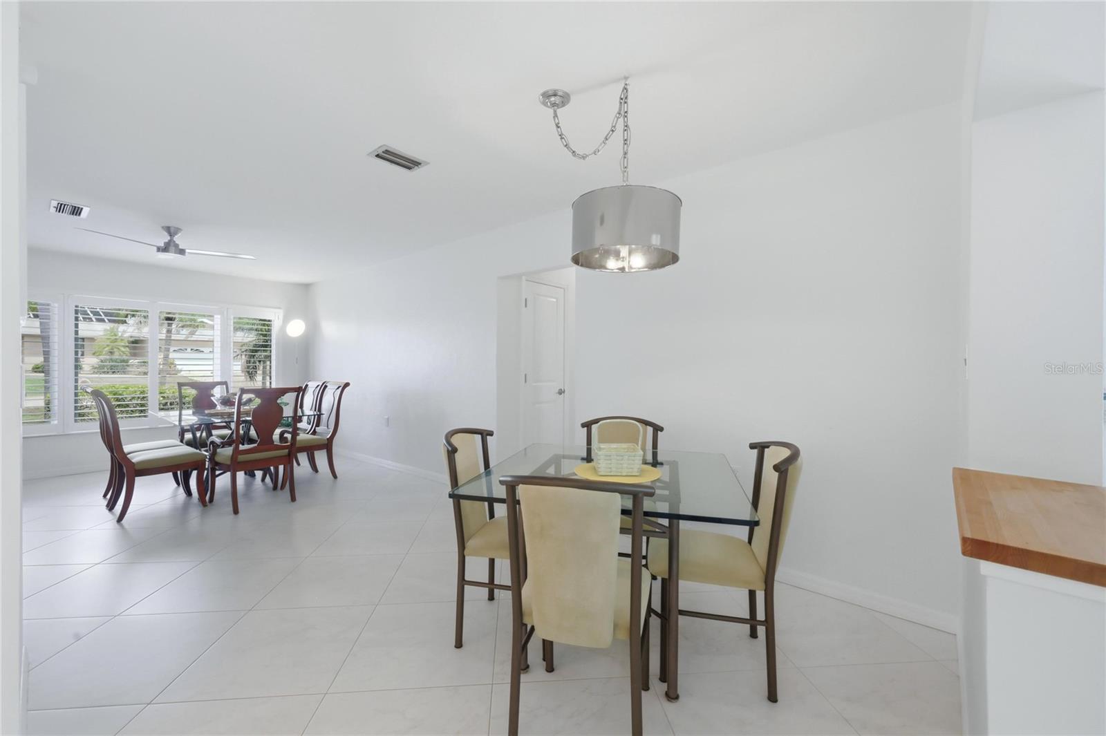 GROVE CITY SHORES - Residential