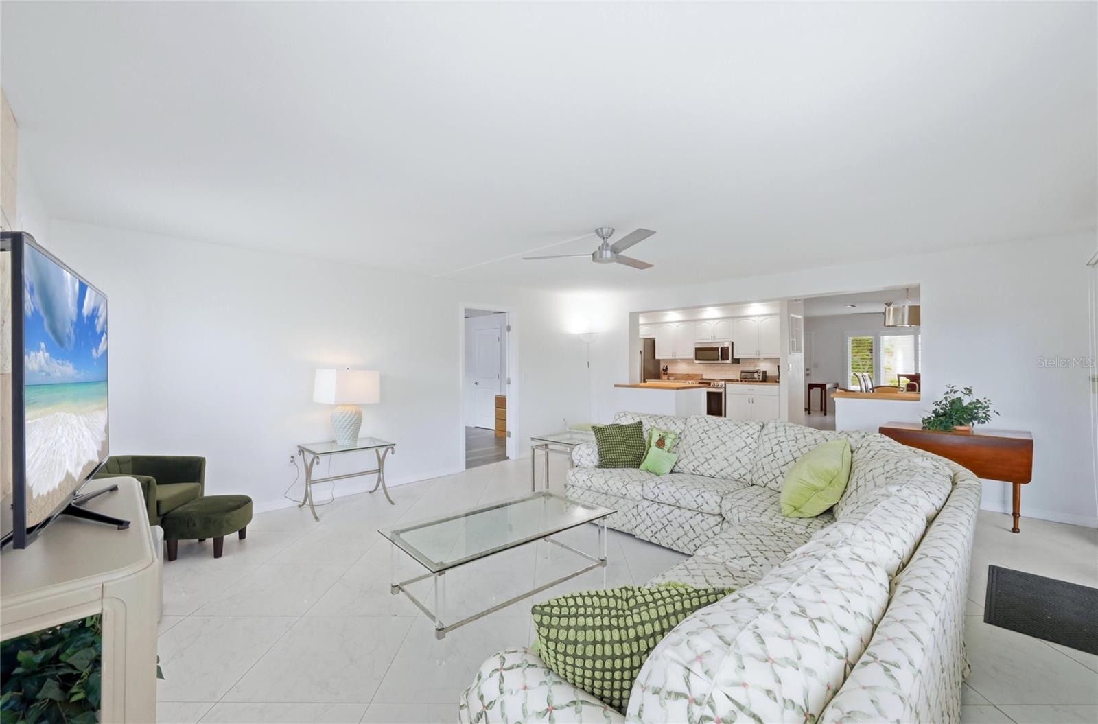 GROVE CITY SHORES - Residential