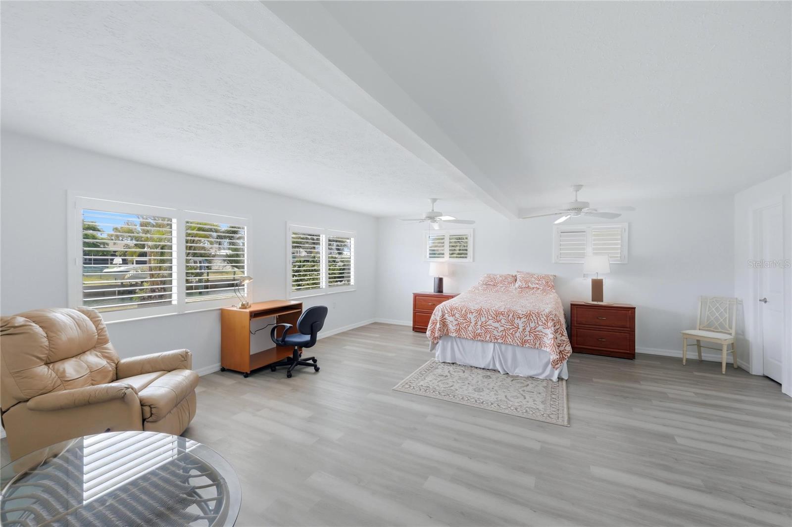 GROVE CITY SHORES - Residential