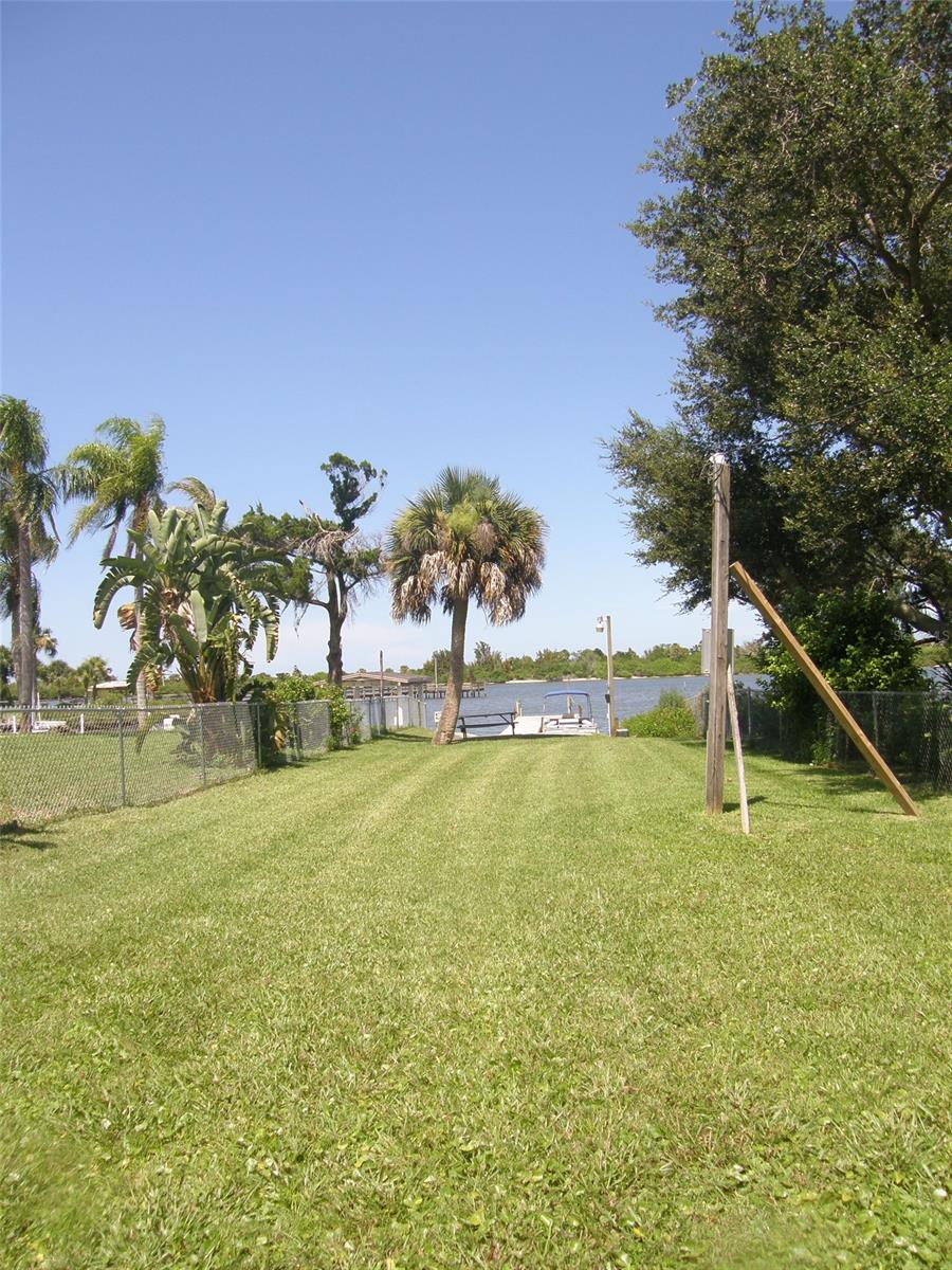 River Edge Resub Lts 02-04 Blk 01 & Lts 03-05 Blk - Residential