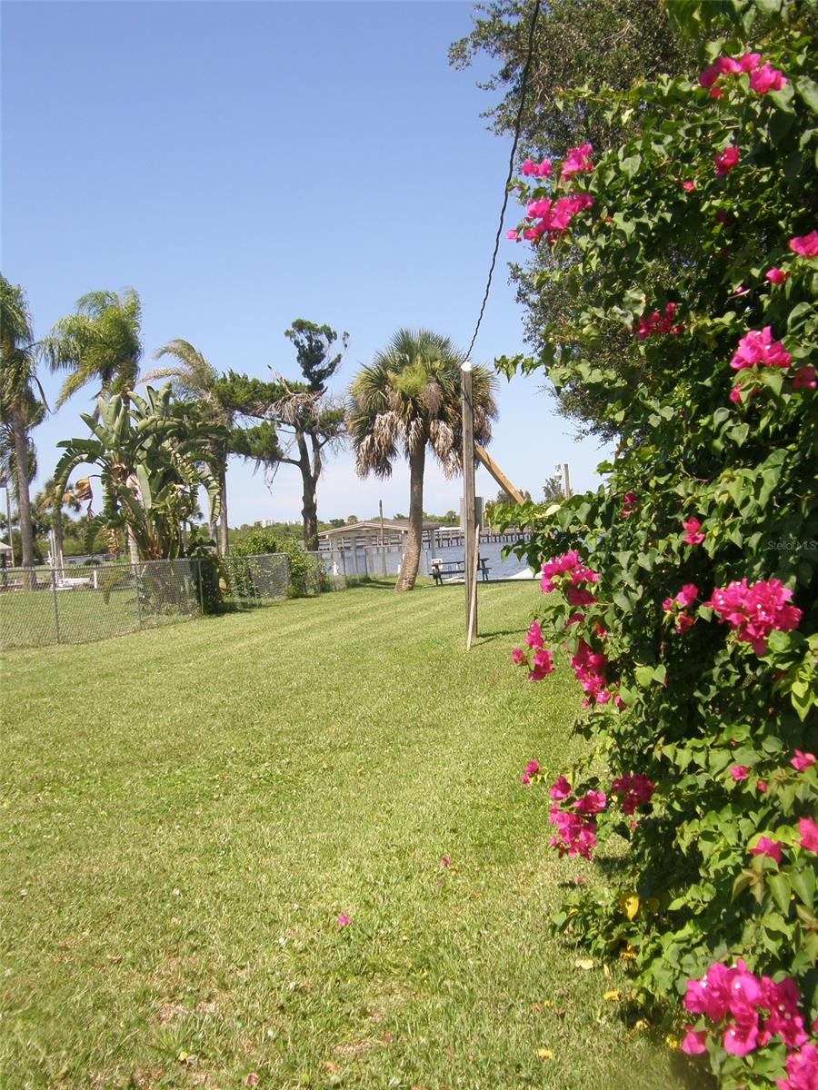 River Edge Resub Lts 02-04 Blk 01 & Lts 03-05 Blk - Residential