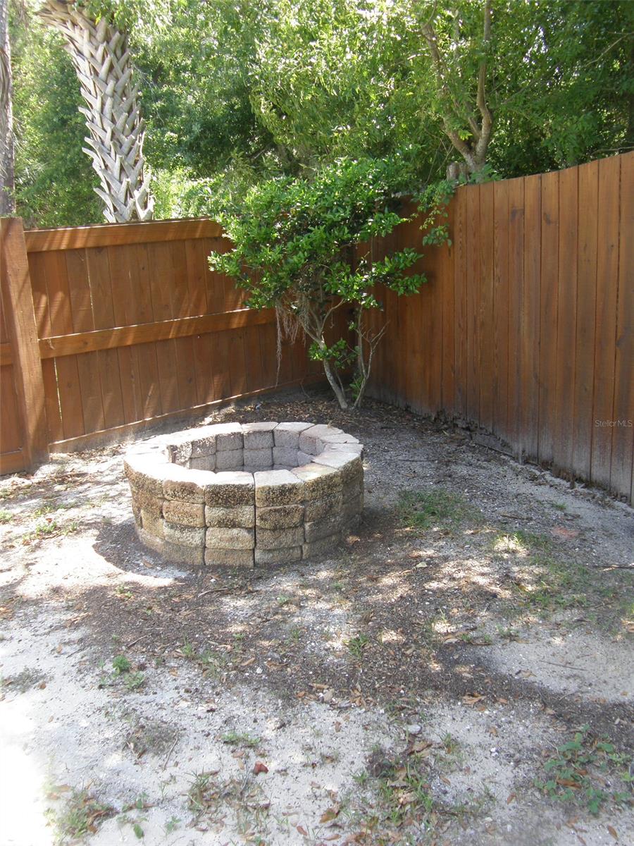 River Edge Resub Lts 02-04 Blk 01 & Lts 03-05 Blk - Residential