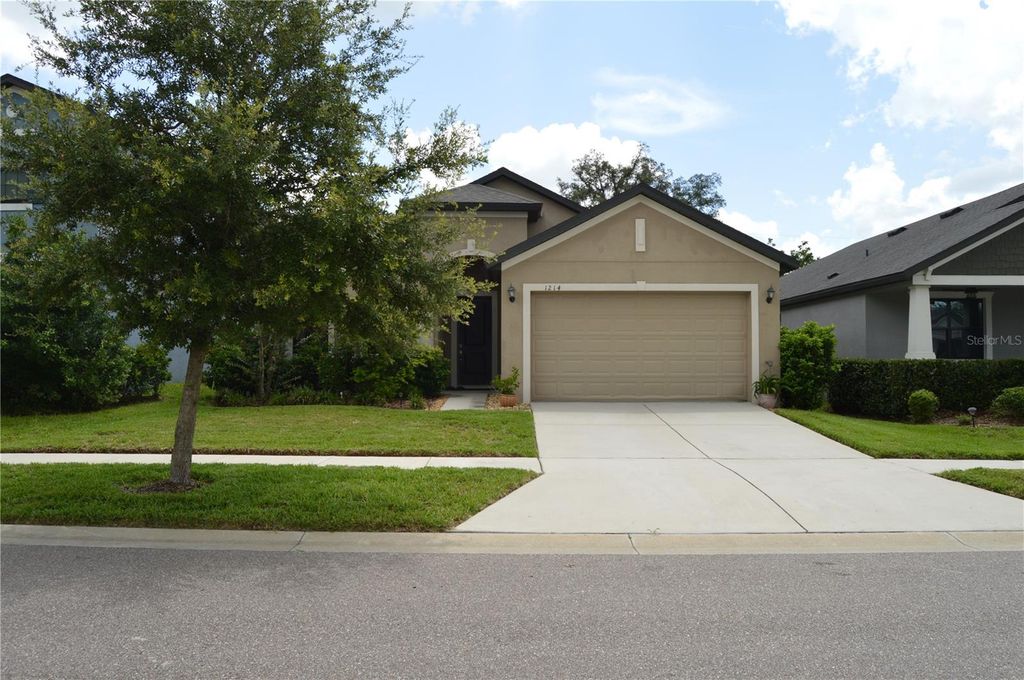 Photo of 1214 Florablu Drive, Seffner, FL 33584 (MLS # W7887502)