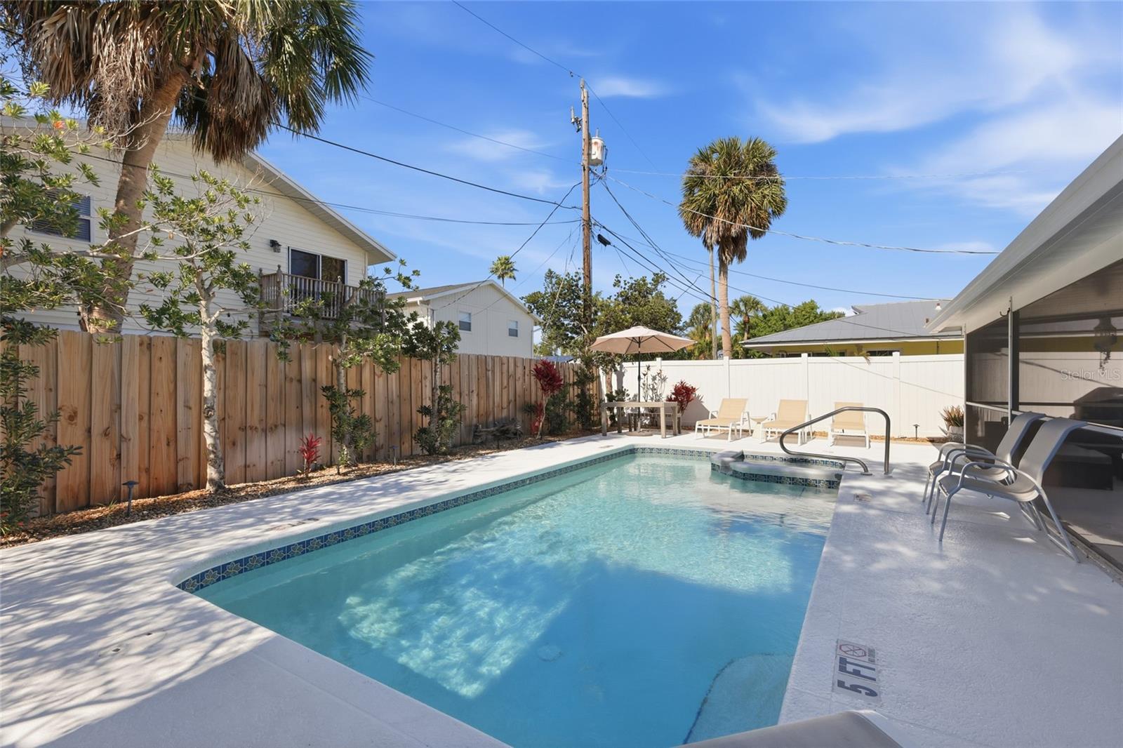 ILEXHURST - Residential