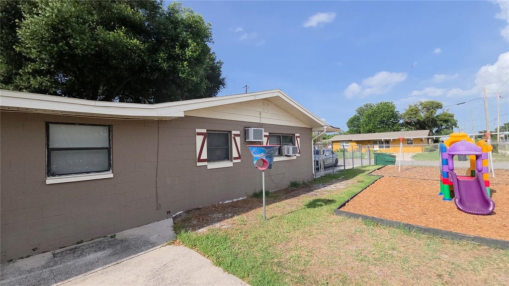 Photo of 768 31st Court NW, Winter Haven, FL 33881 (MLS # TB8523259)