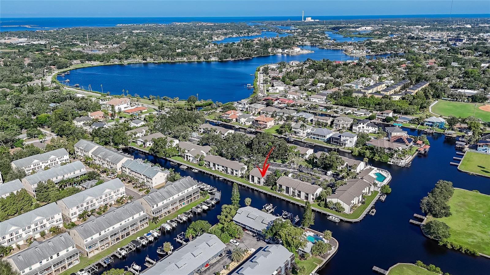 MOORINGS THE CONDO - Residential Lease