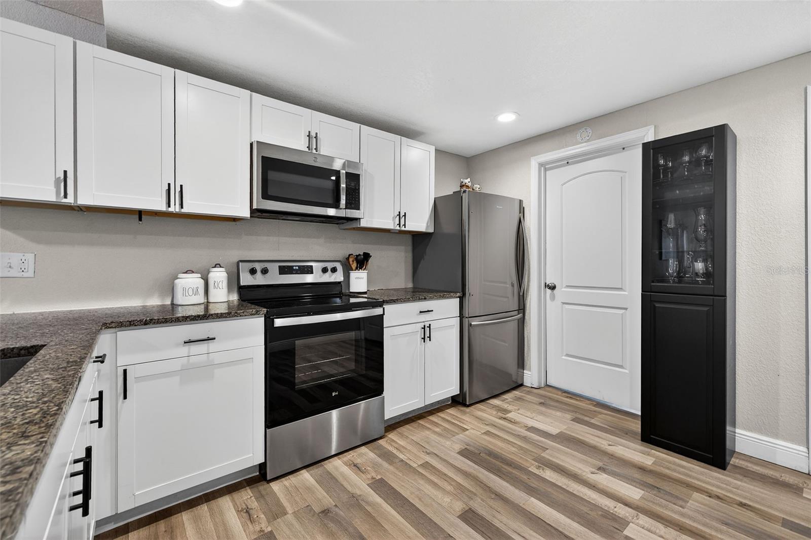 WATCH HILL - Residential