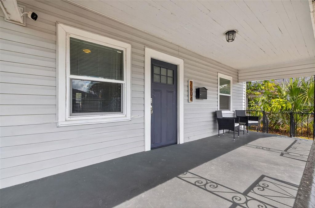 Photo of 2604 E 18th Avenue, Tampa, FL 33605 (MLS # TB8479594)