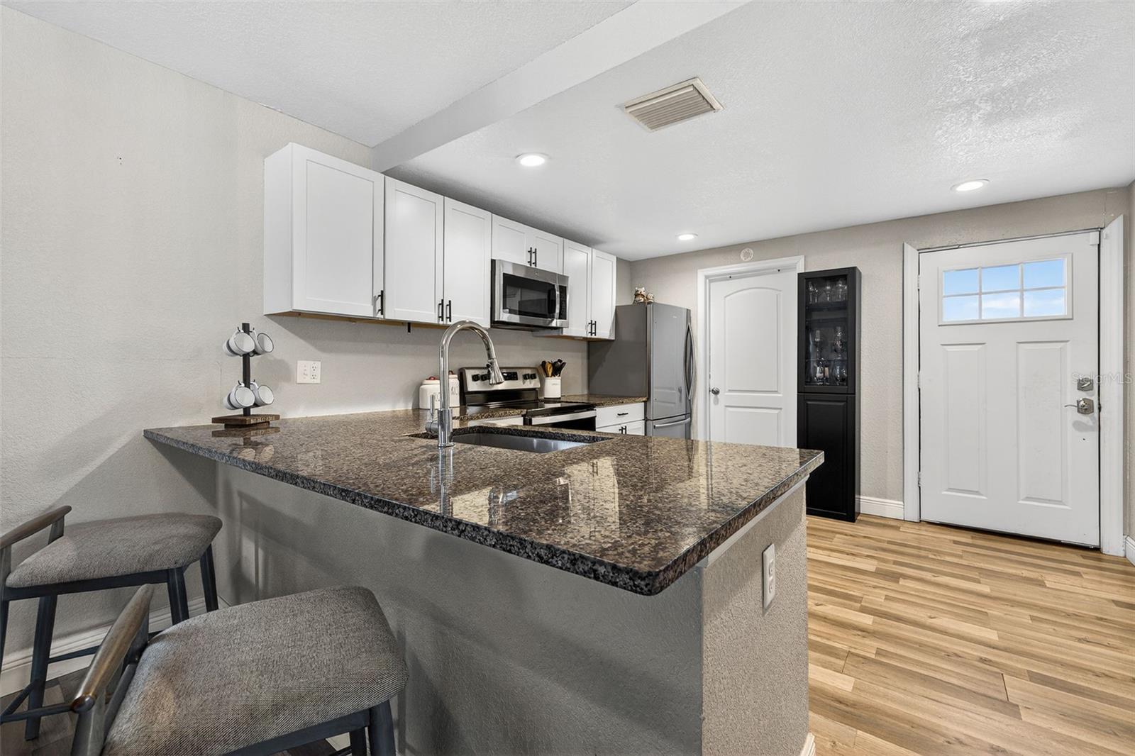 WATCH HILL - Residential