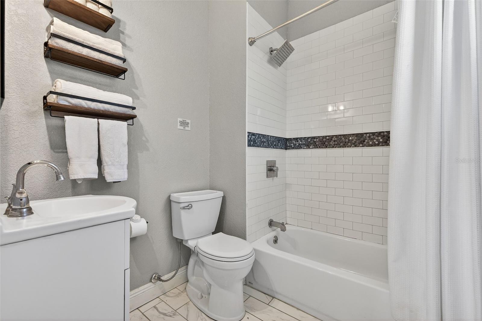 WATCH HILL - Residential