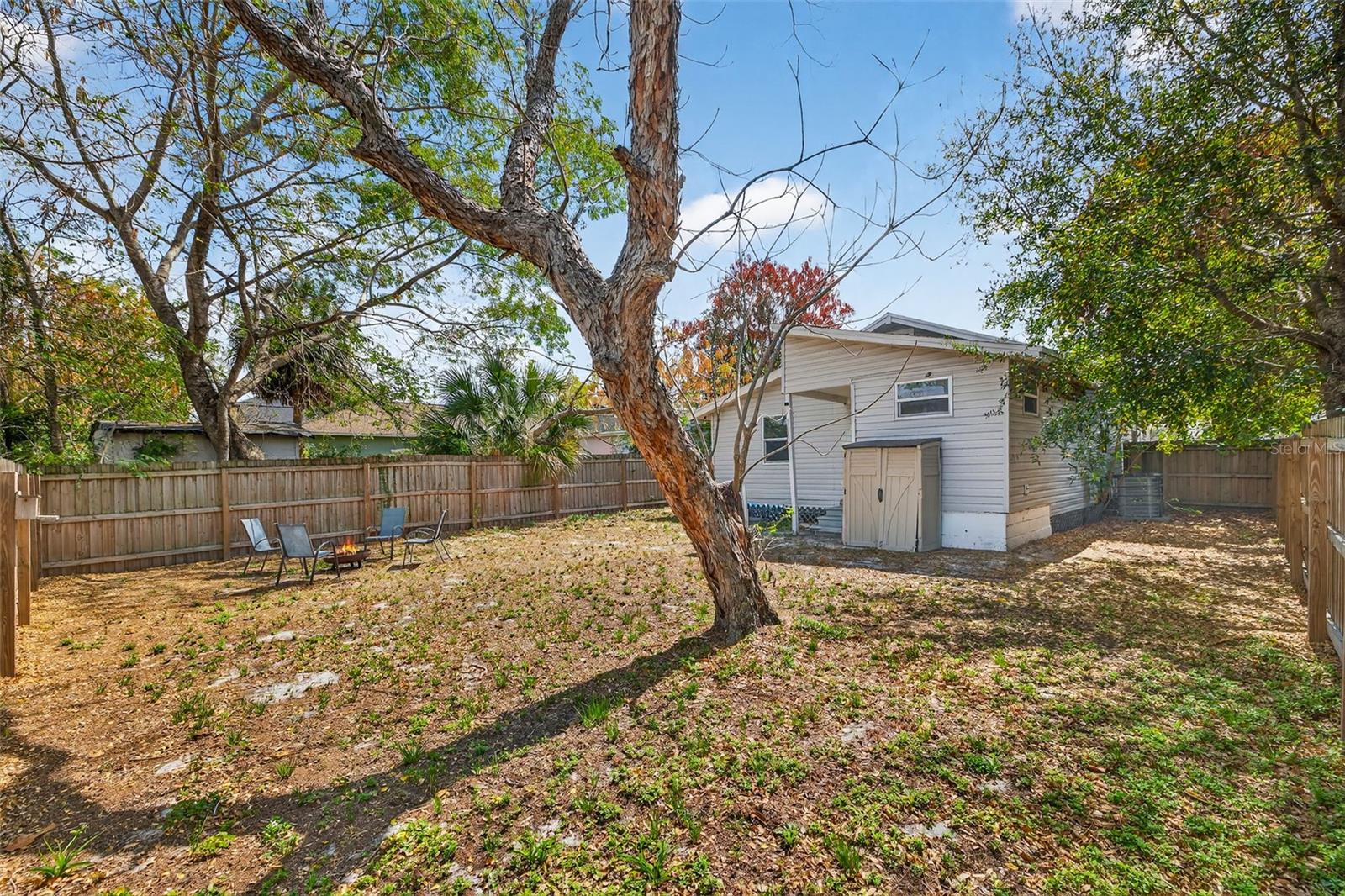 WATCH HILL - Residential