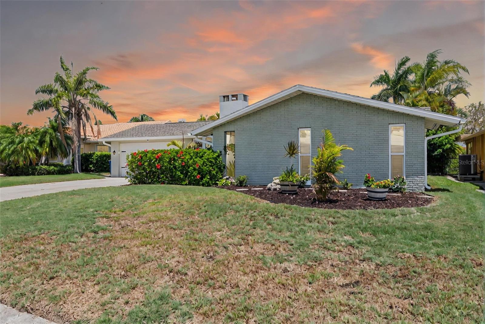 4917 MARLIN DRIVE