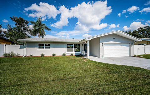 A home in LARGO