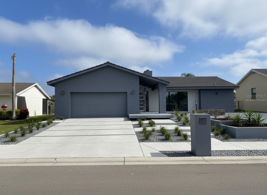 Photo of 6515 King Palm Way, Apollo Beach, FL 33572 (MLS # TB8454960)