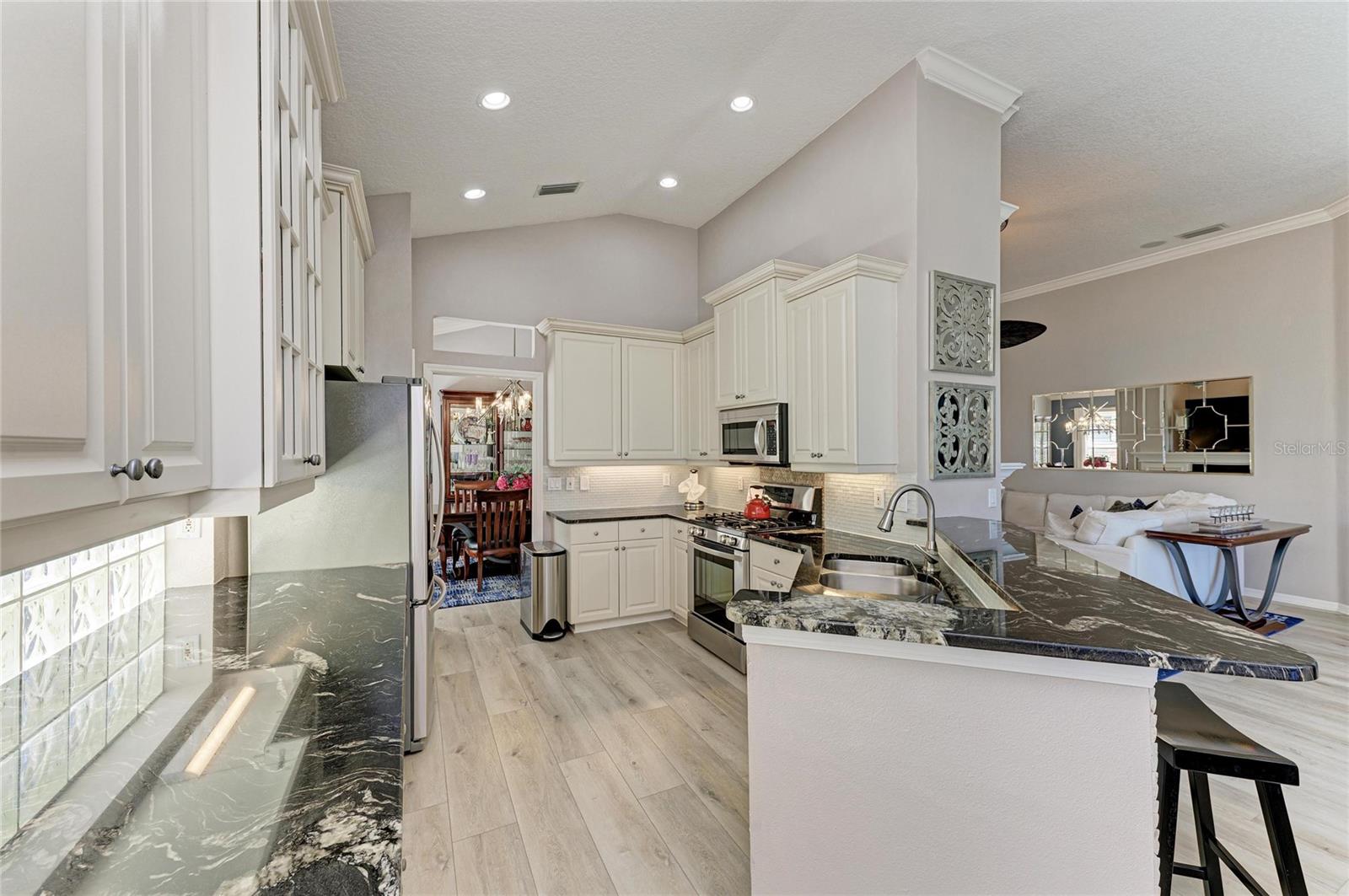LAKEWOOD RANCH - Residential