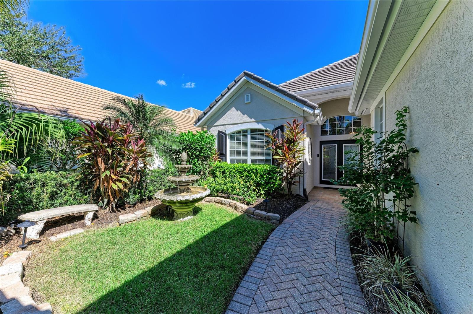 LAKEWOOD RANCH - Residential