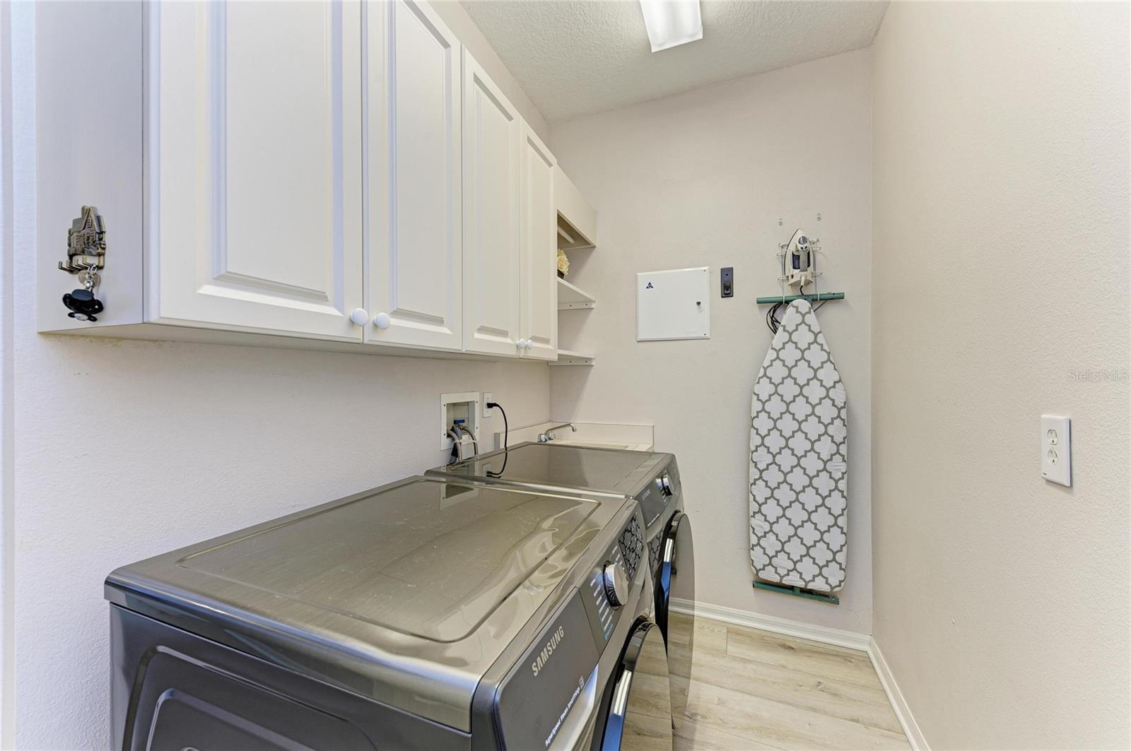 LAKEWOOD RANCH - Residential