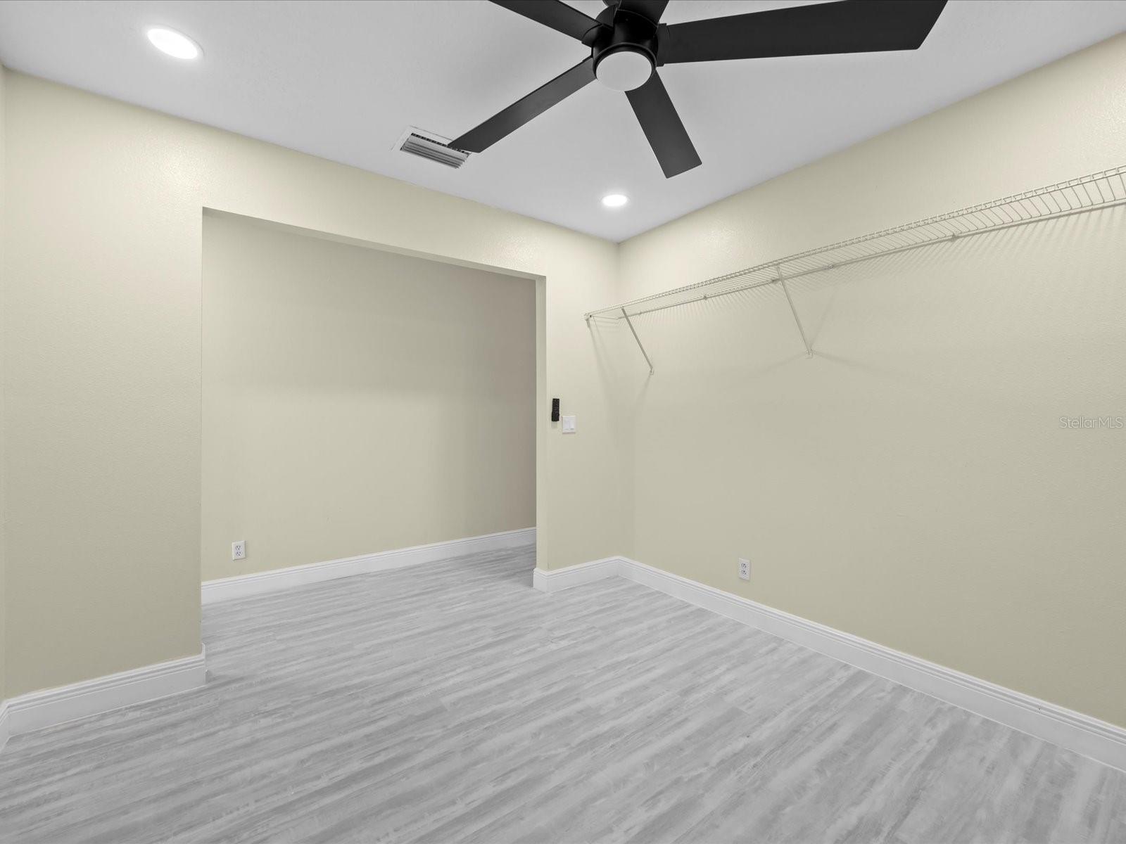 KINGS MILL - Residential