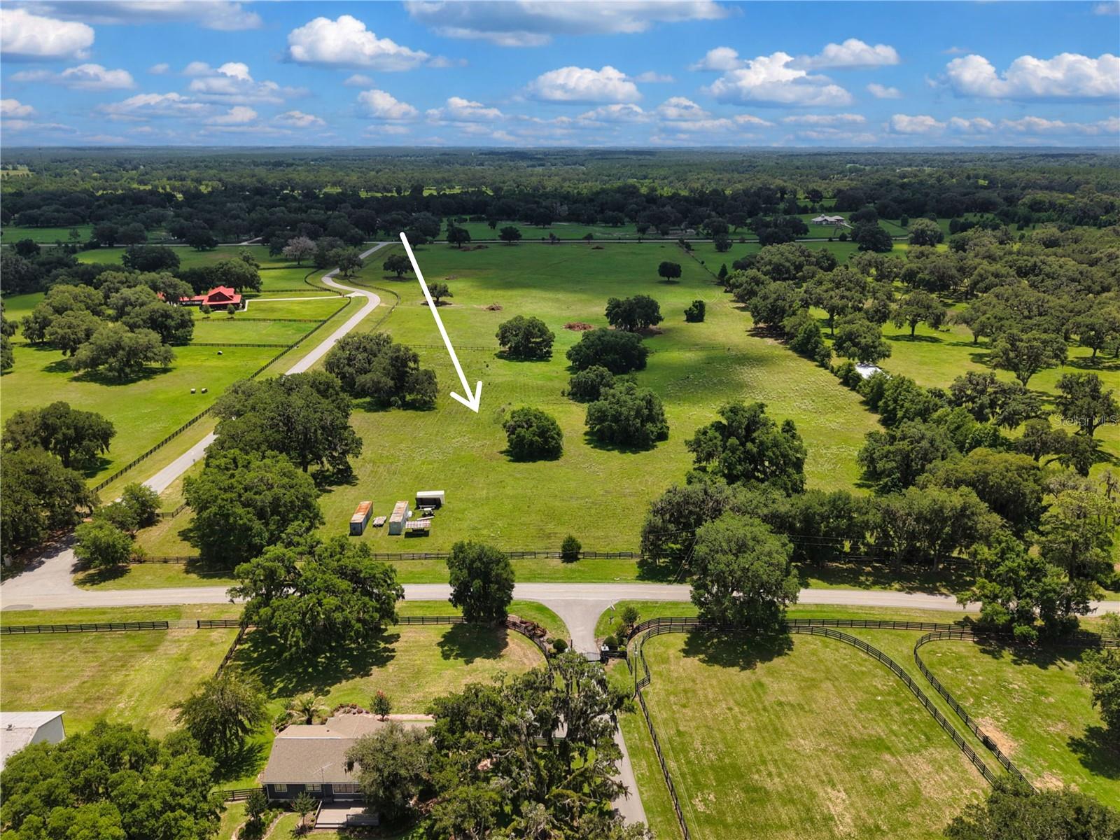 PARADISE FARM - Land