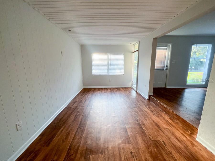 WOODLAND TERRACE - Residential Lease