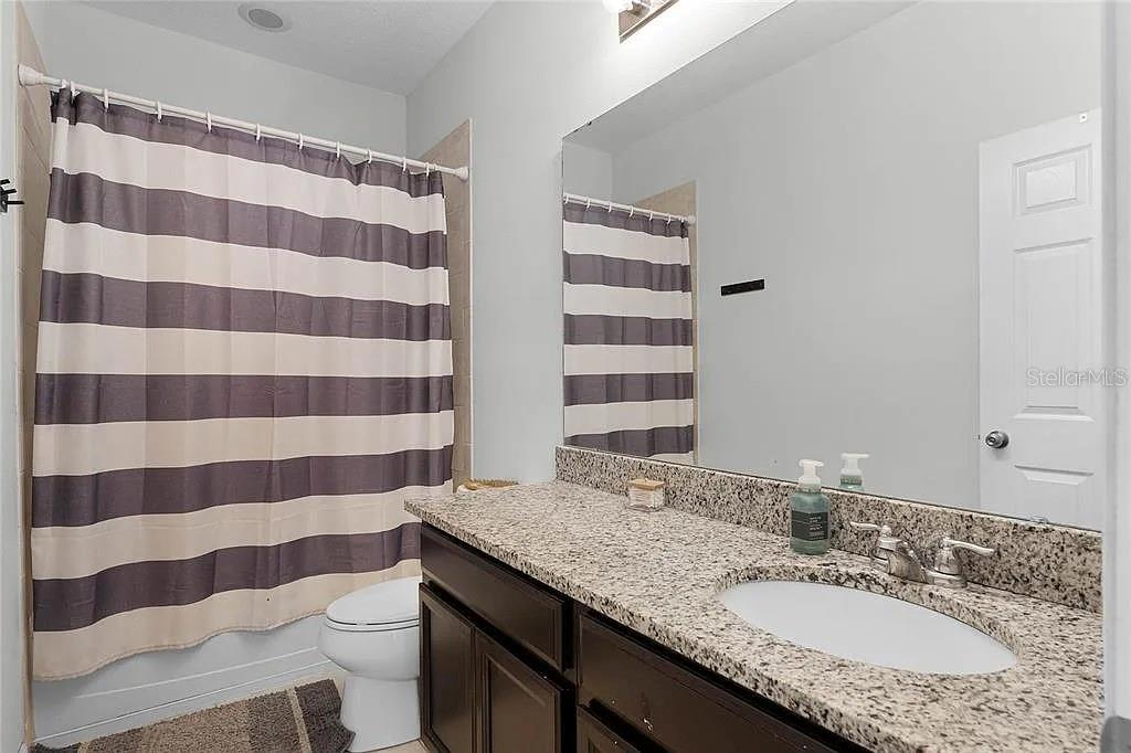 Photo of 3946 Wind Dancer Circle, Saint Cloud, FL 34772 (MLS # G5113499)