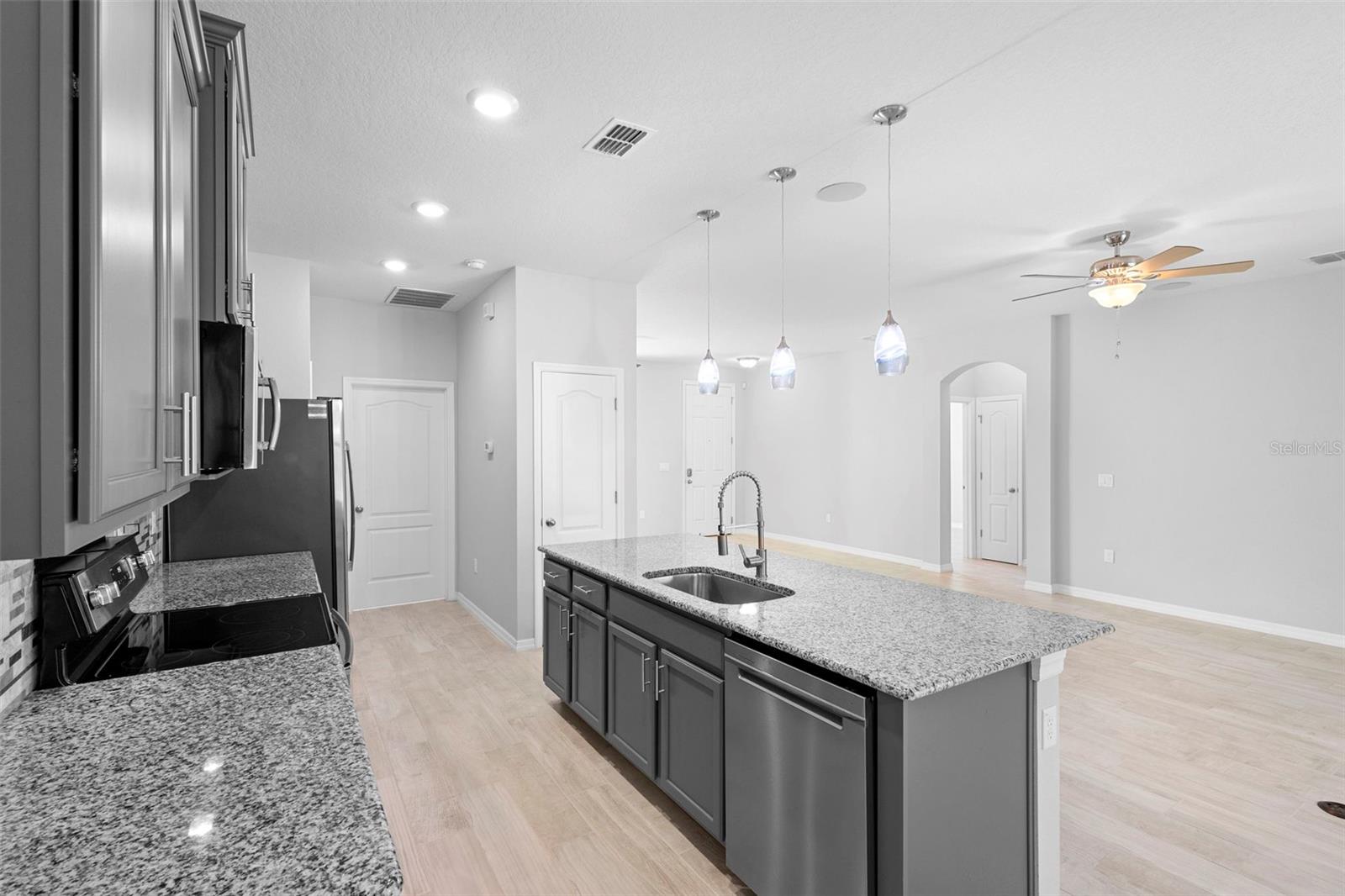 RIDGEWOOD CROSSING PH 02 - Residential