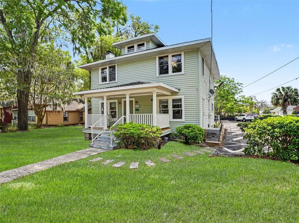 Photo of 1214 E Livingston St, Orlando, FL 32803 (MLS # O6397789)