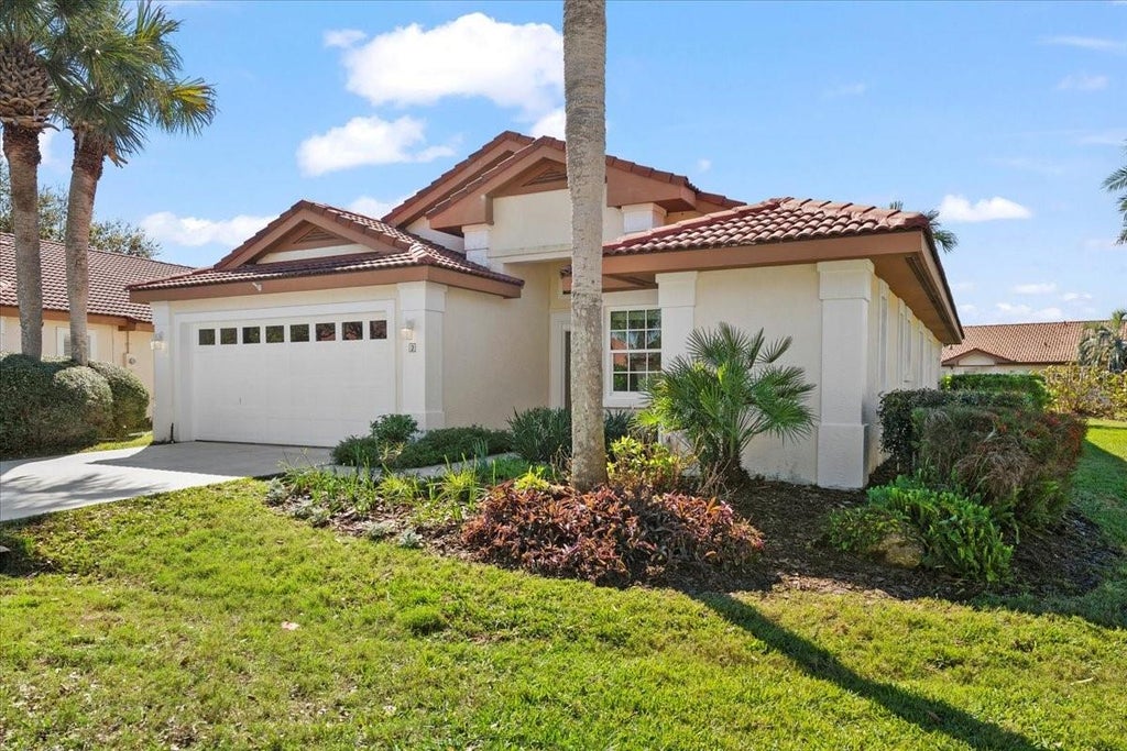 Photo of 2 San Pablo Court, Palm Coast, FL 32137 (MLS # FC322016)