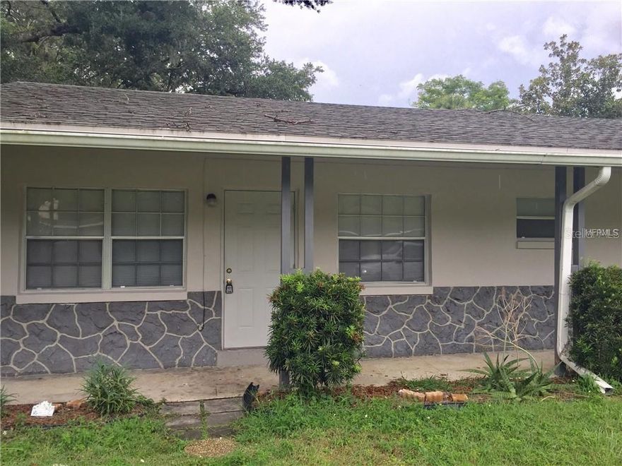 This adorable two bedroom one bath home is ready for move-in on December 4th, 2025! Very spacious two bedroom one bath unit in a Tri-plex. The family room, dining area and bedroom offers tons of space. Large double closets in the bedrooms. Large pantry in the kitchen with full size washer/dryer connections. Comes with refrigerator, range, range hood and garbage disposal. It has been freshly painted and has new kitchen counter and bath vanity. fixtures. Shared, large courtyard area is perfect for outdoor entertaining or barbecues. Landscaping included, tenant is responsible for electric, water, and trash. This apartment is conveniently located on Park Ave, with easy access to 417, 17-92 and I-4. Don't miss this one - it will go quickly. All applicants are required to do a credit and background check. Renters insurance is required. Tenant is responsible for water, trash, & elecctric.