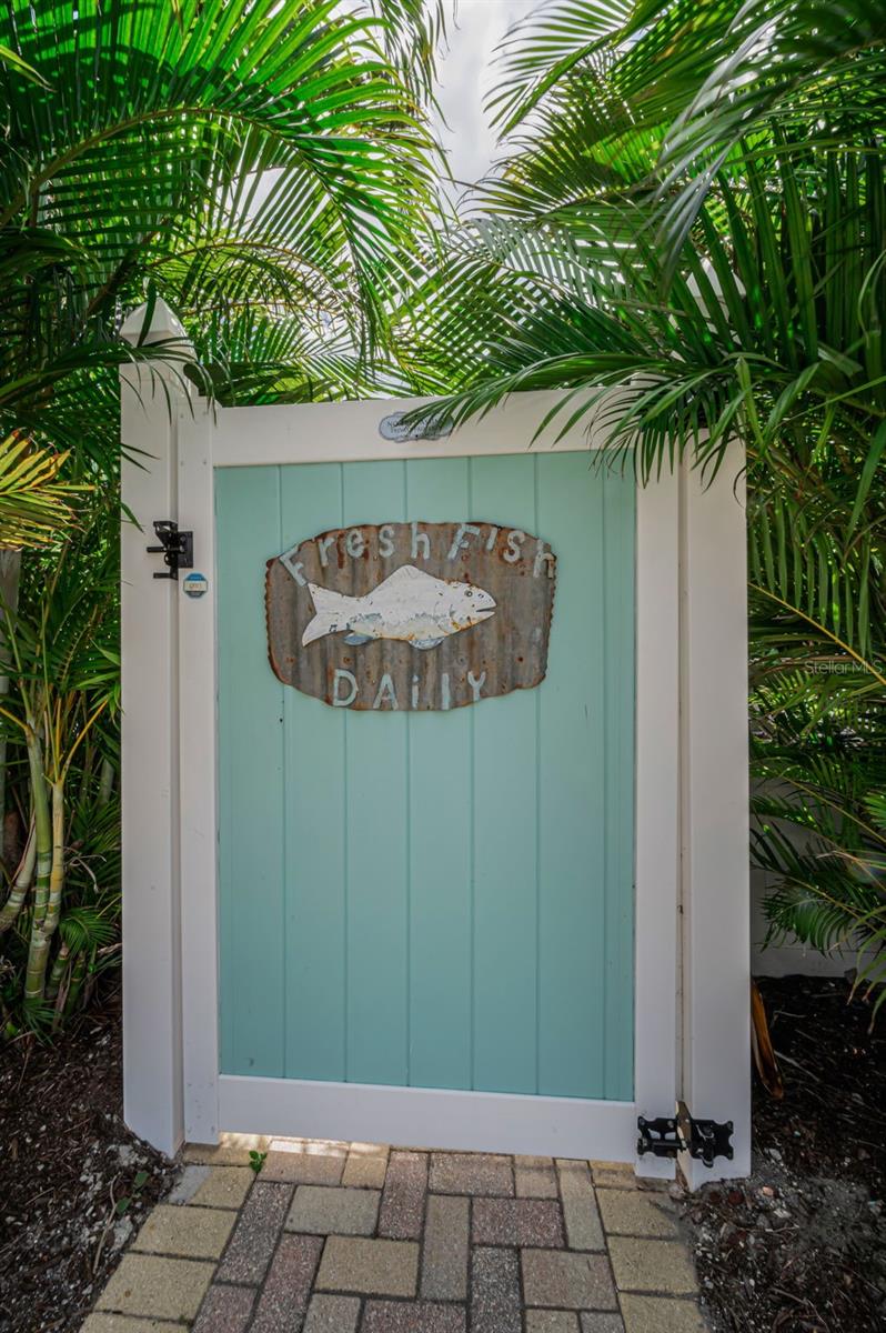 ST PETERSBURG BEACH REP - Residential