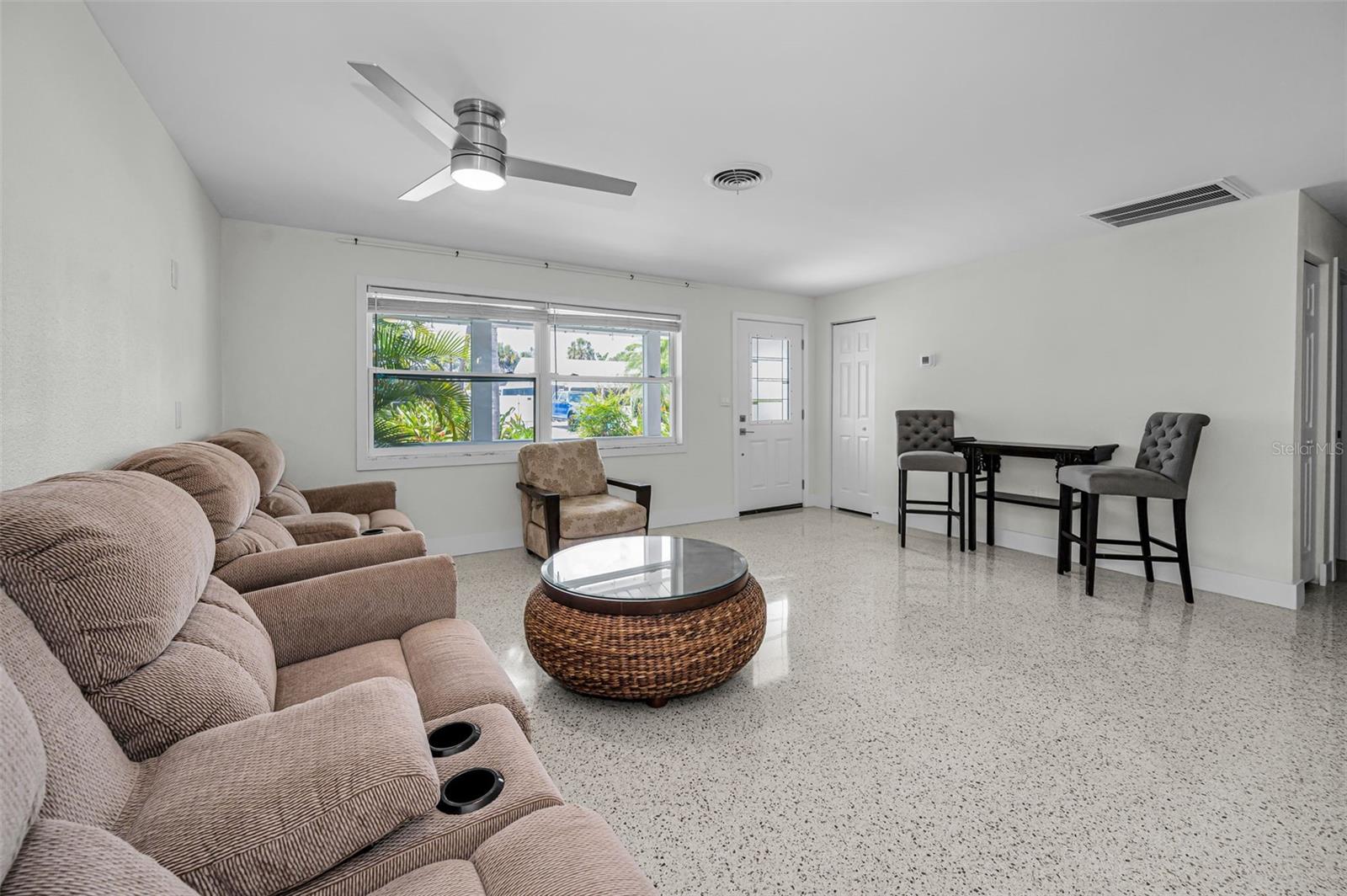 ST PETERSBURG BEACH REP - Residential