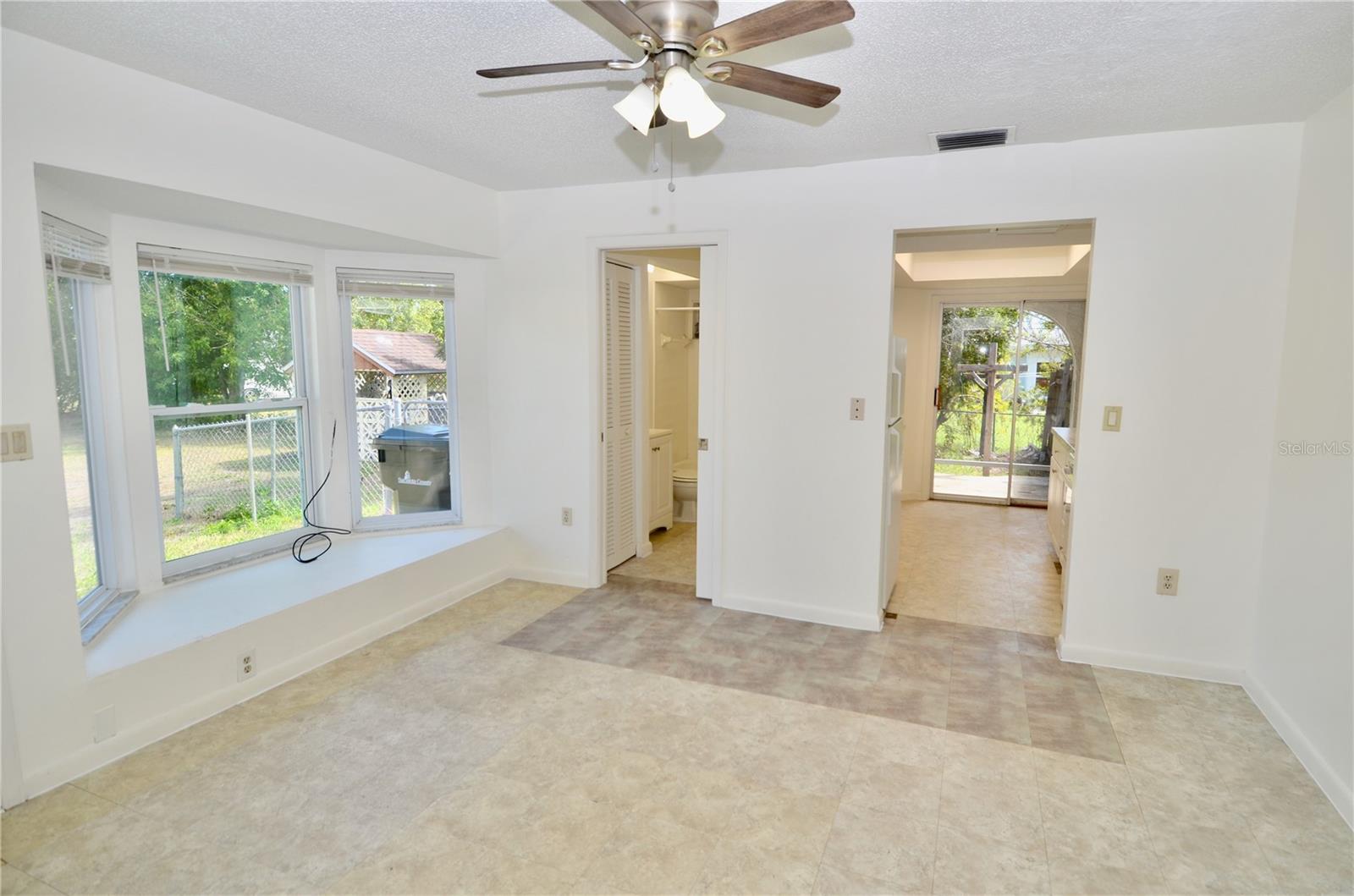 WARM MINERAL SPGS - Residential Lease