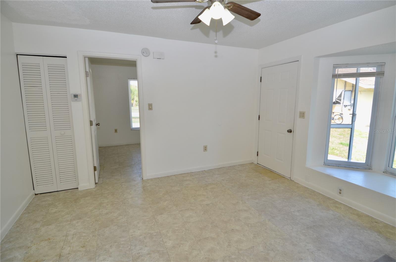 WARM MINERAL SPGS - Residential Lease