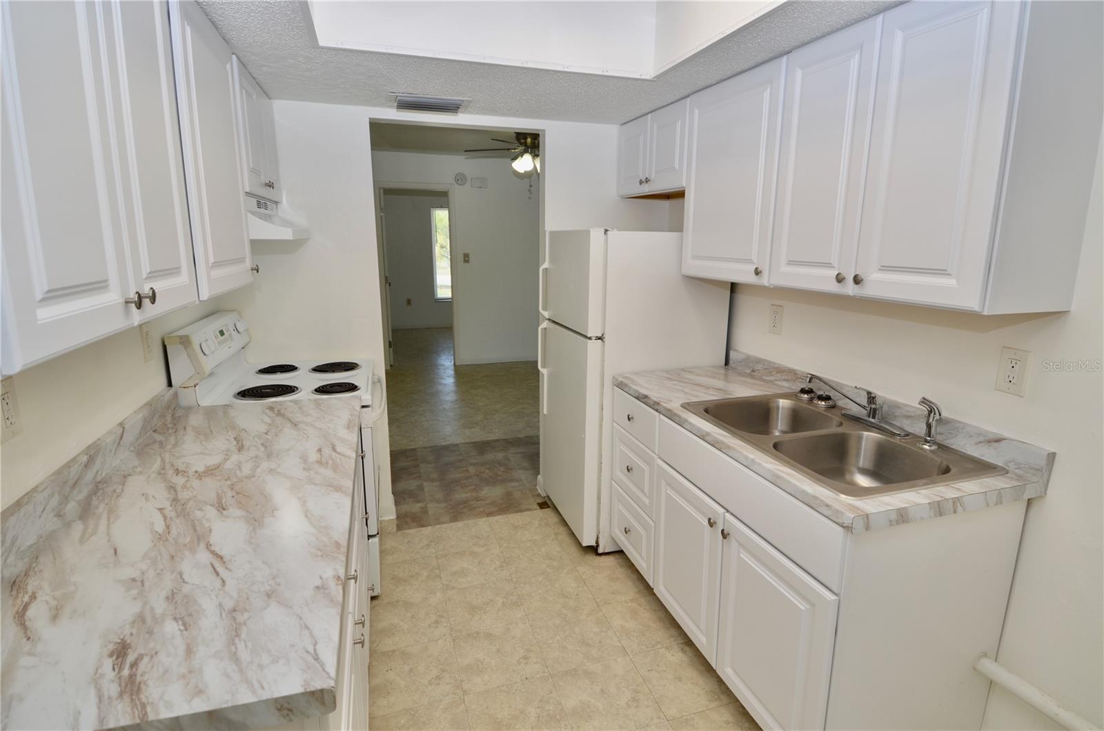 WARM MINERAL SPGS - Residential Lease