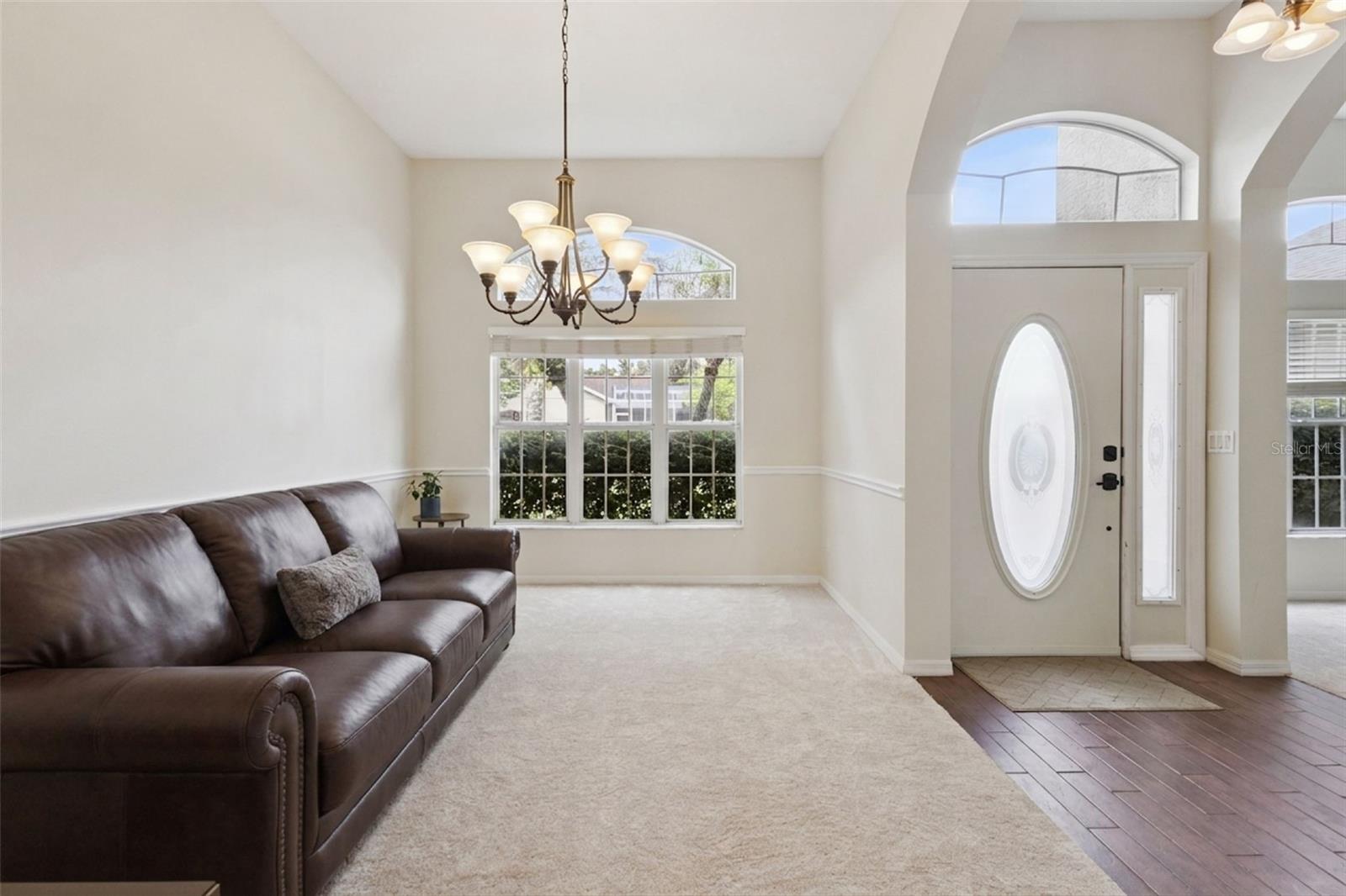 14313 ROXSHIRE DRIVE