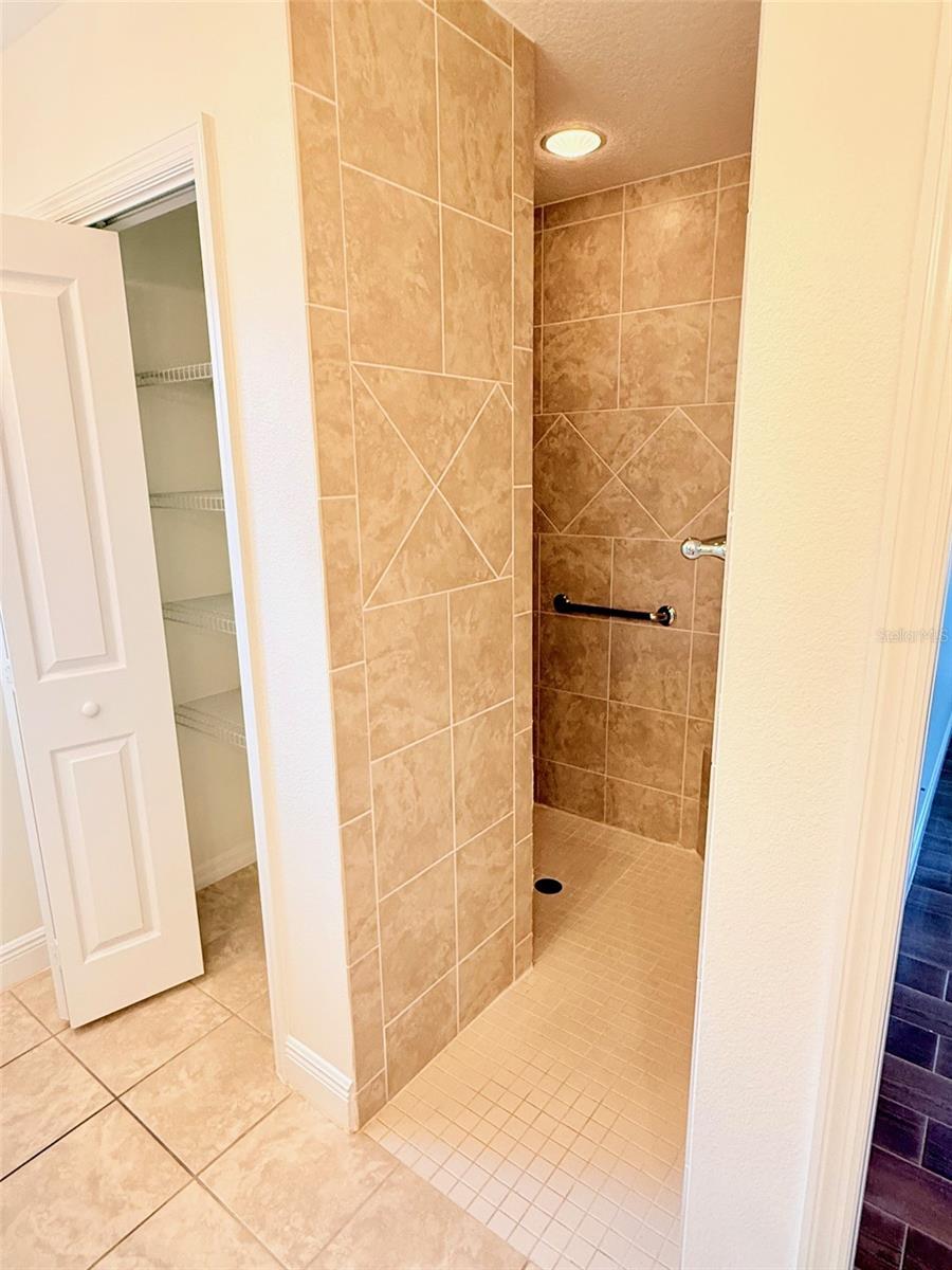 THE VILLAGES OF SUMTER - Residential