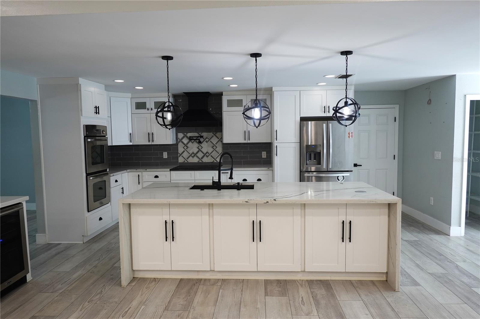 PLEASANT HILL HEIGHTS UNIT 2 - Residential Lease