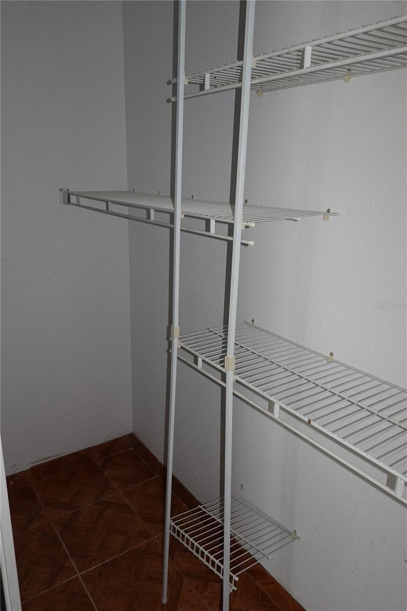 PLEASANT HILL HEIGHTS UNIT 2 - Residential Lease