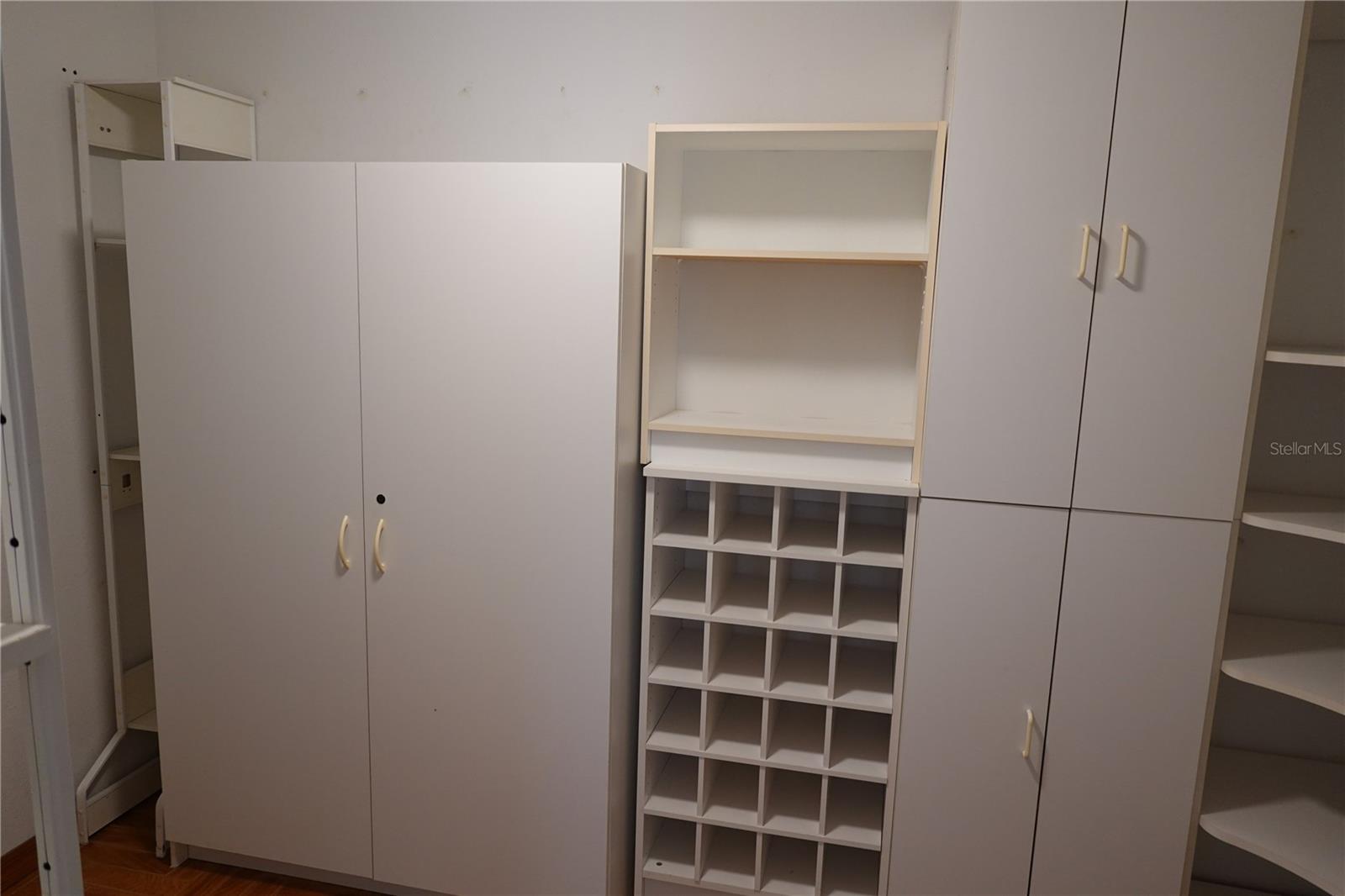 PLEASANT HILL HEIGHTS UNIT 2 - Residential Lease