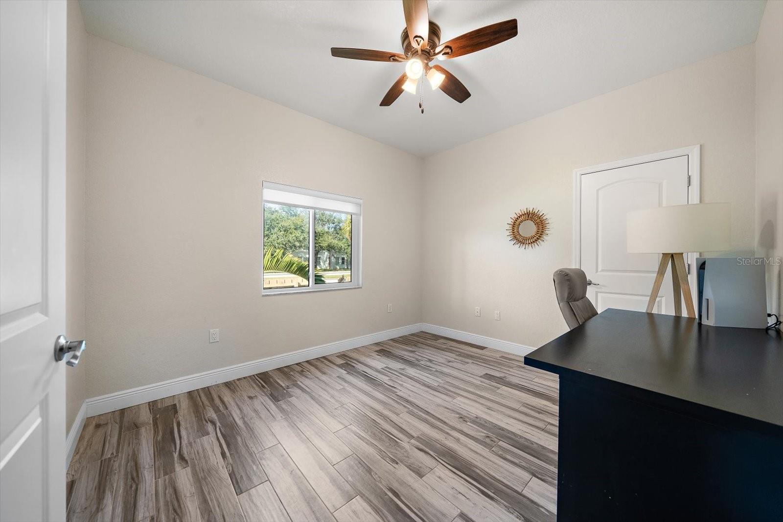 RIDGE PARK - Residential