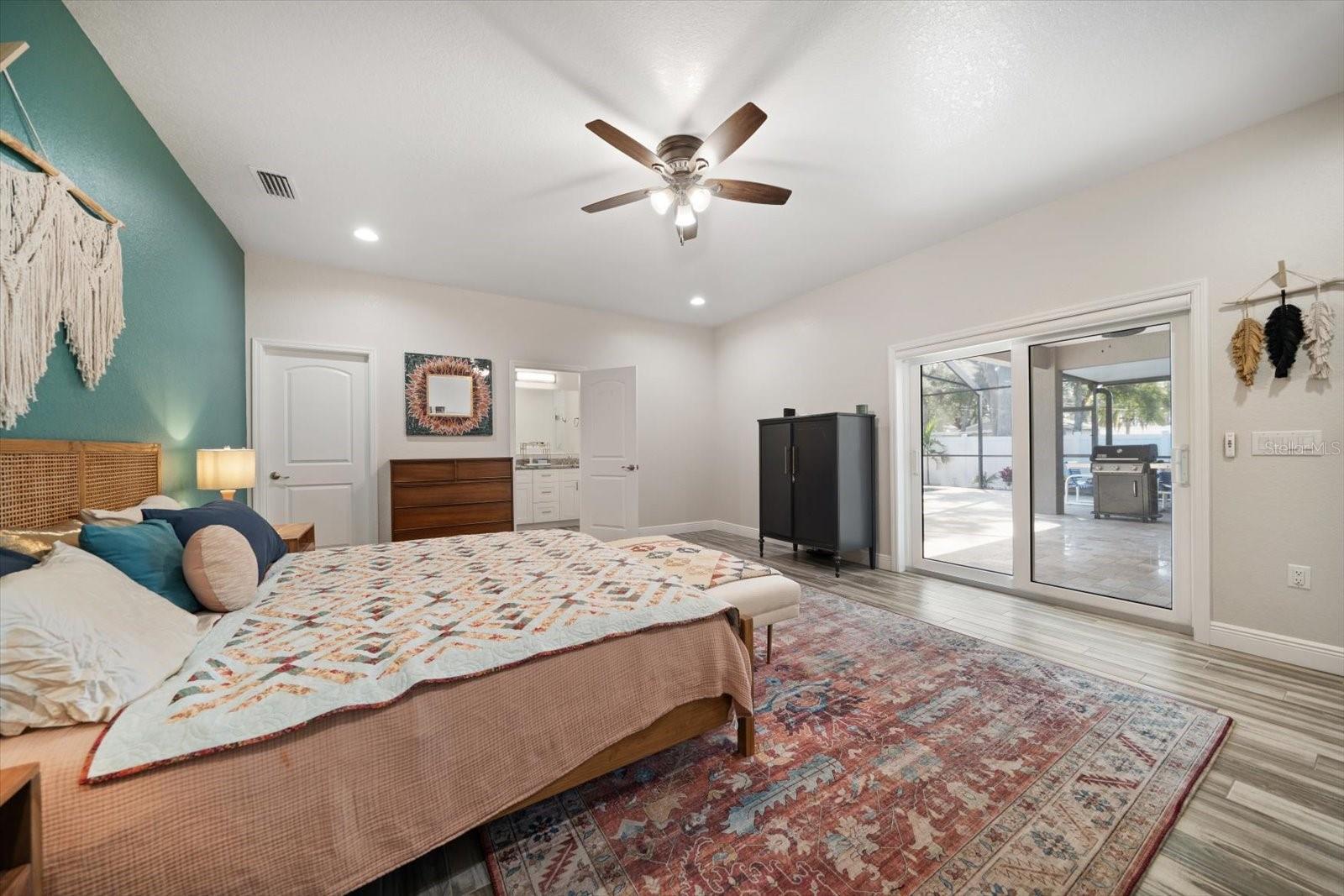 RIDGE PARK - Residential