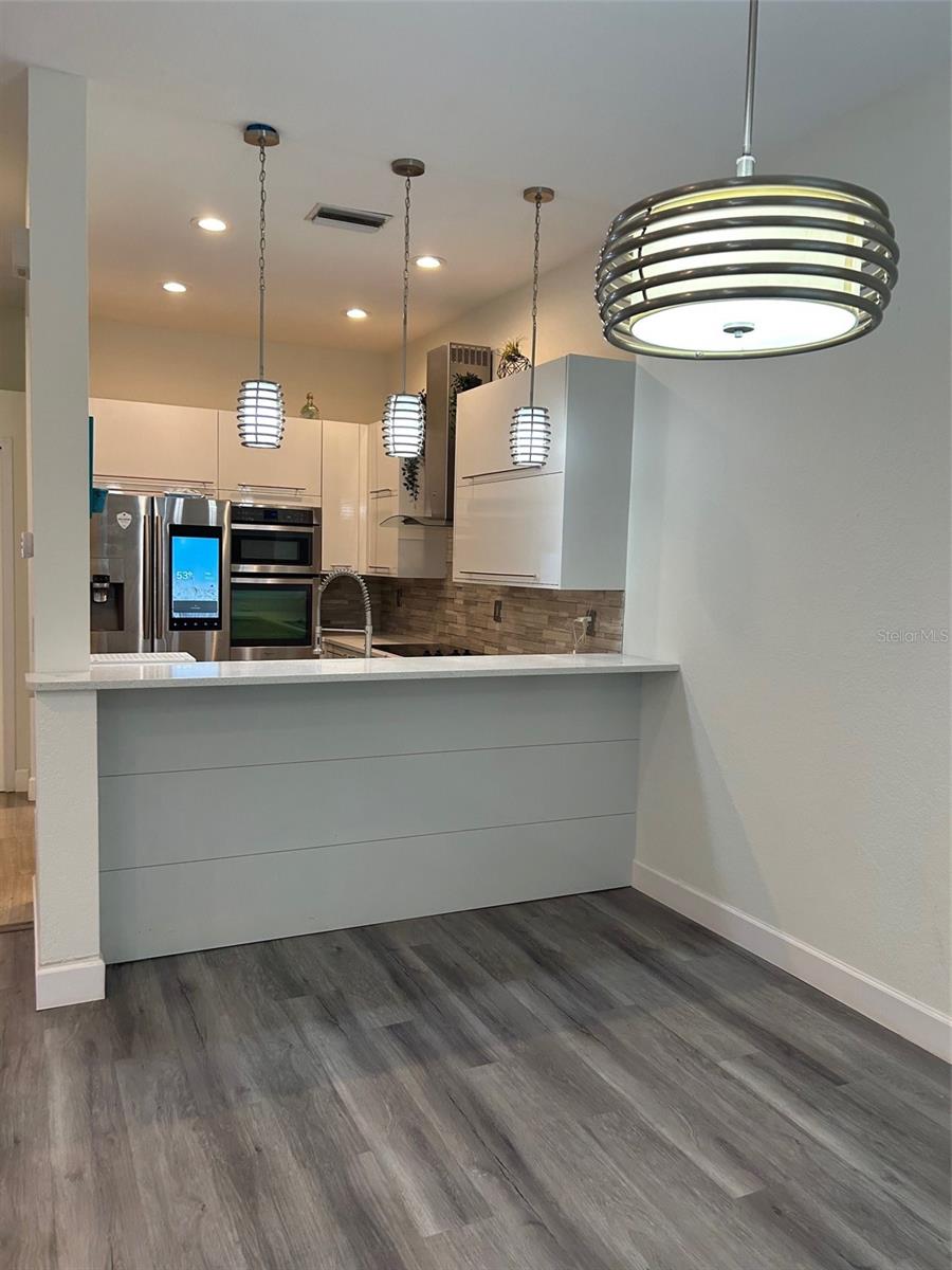 ASHLEY DOWNS - Residential Lease