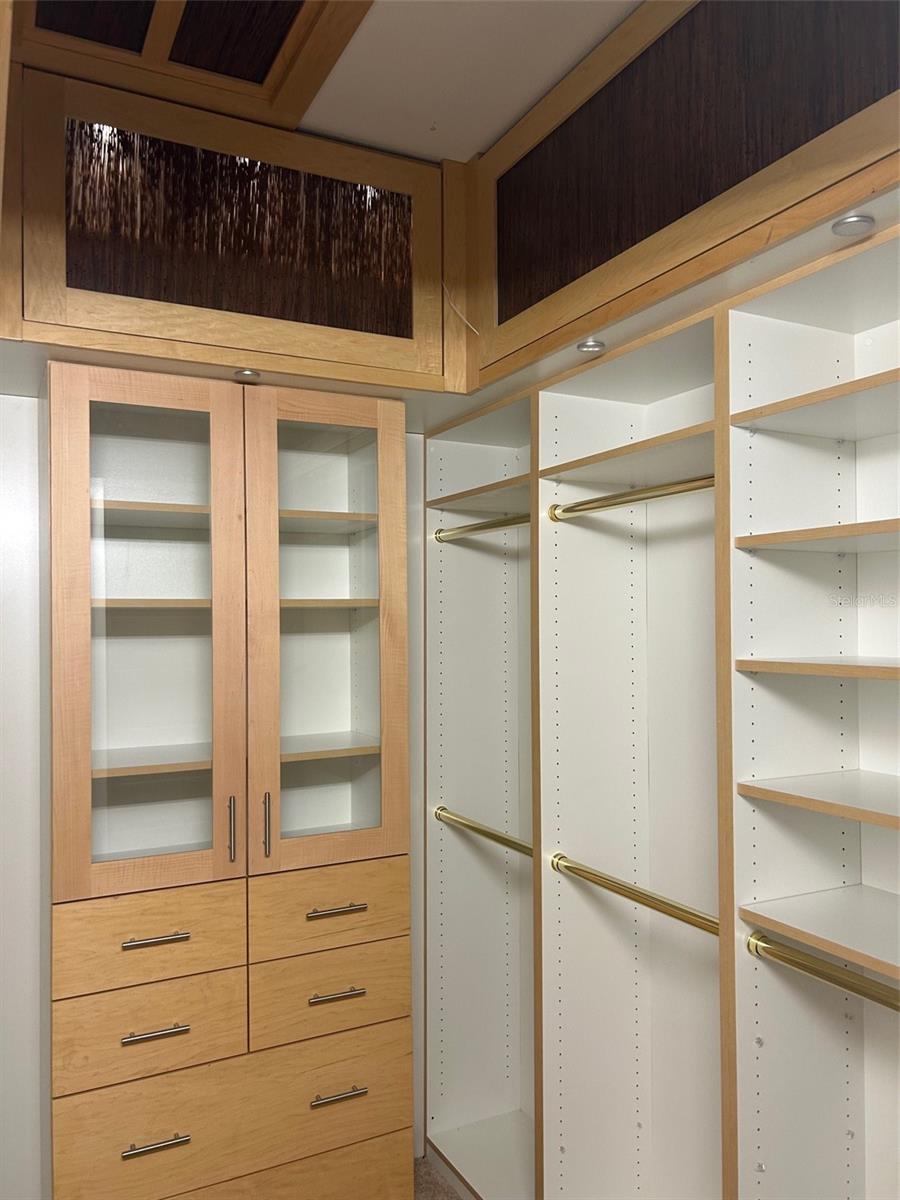 ASHLEY DOWNS - Residential Lease