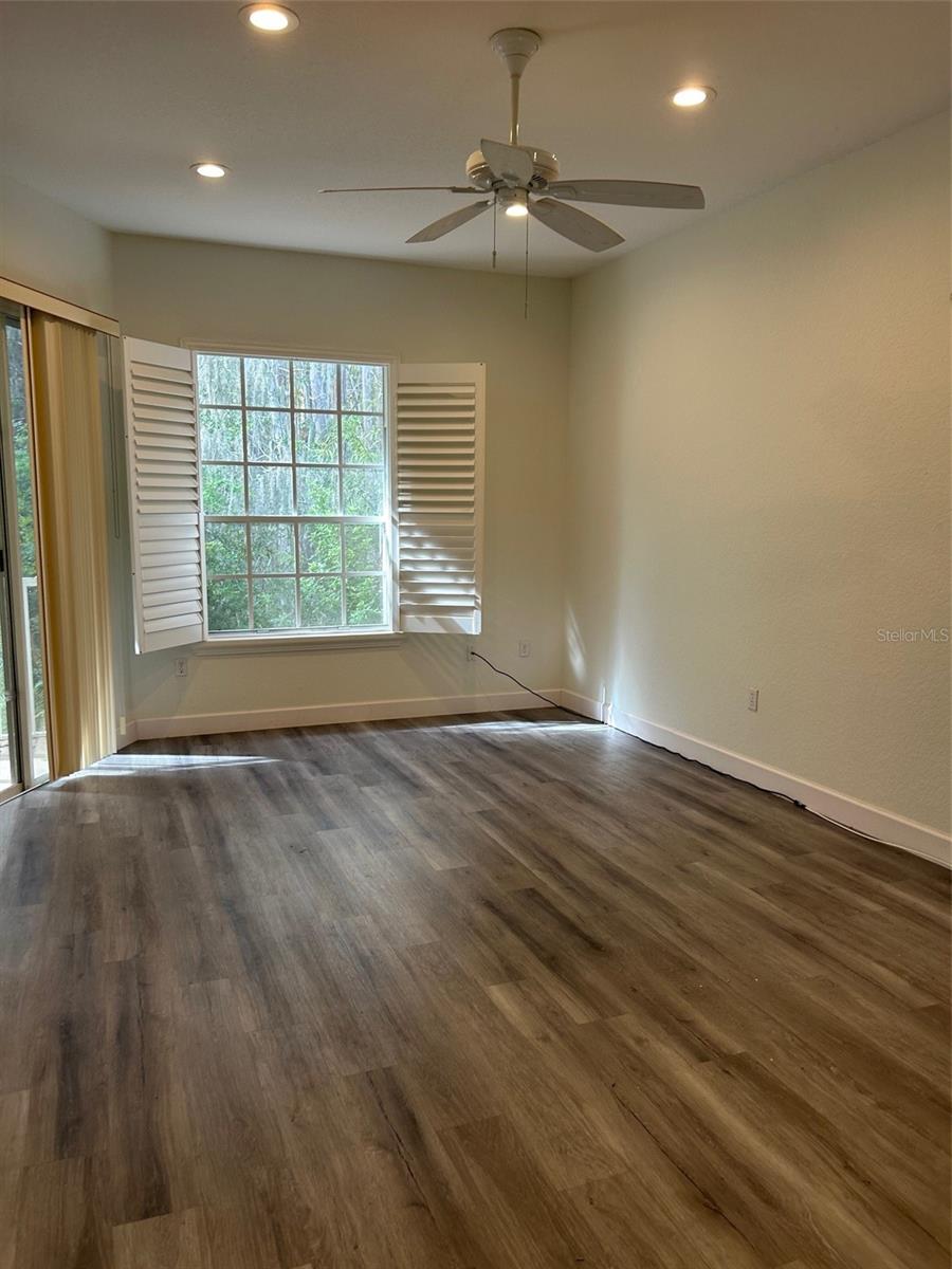 ASHLEY DOWNS - Residential Lease