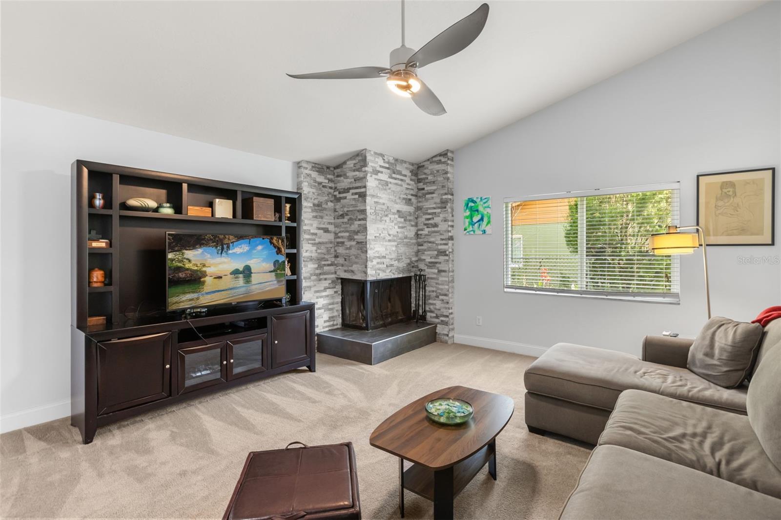 1211 LANCELOT WAY