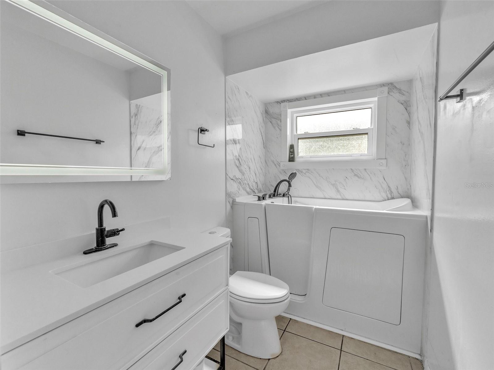 BLOOMINGDALE SEC B UNIT 02 - Residential