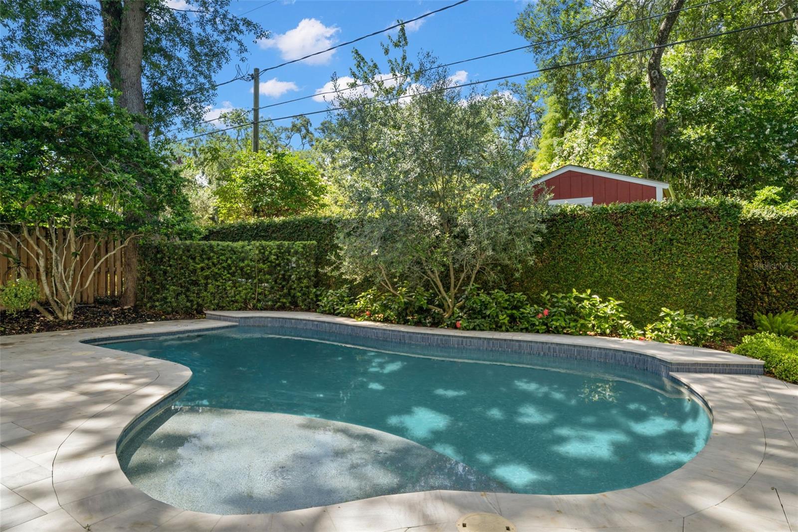 BAYSHORE COURT - Residential