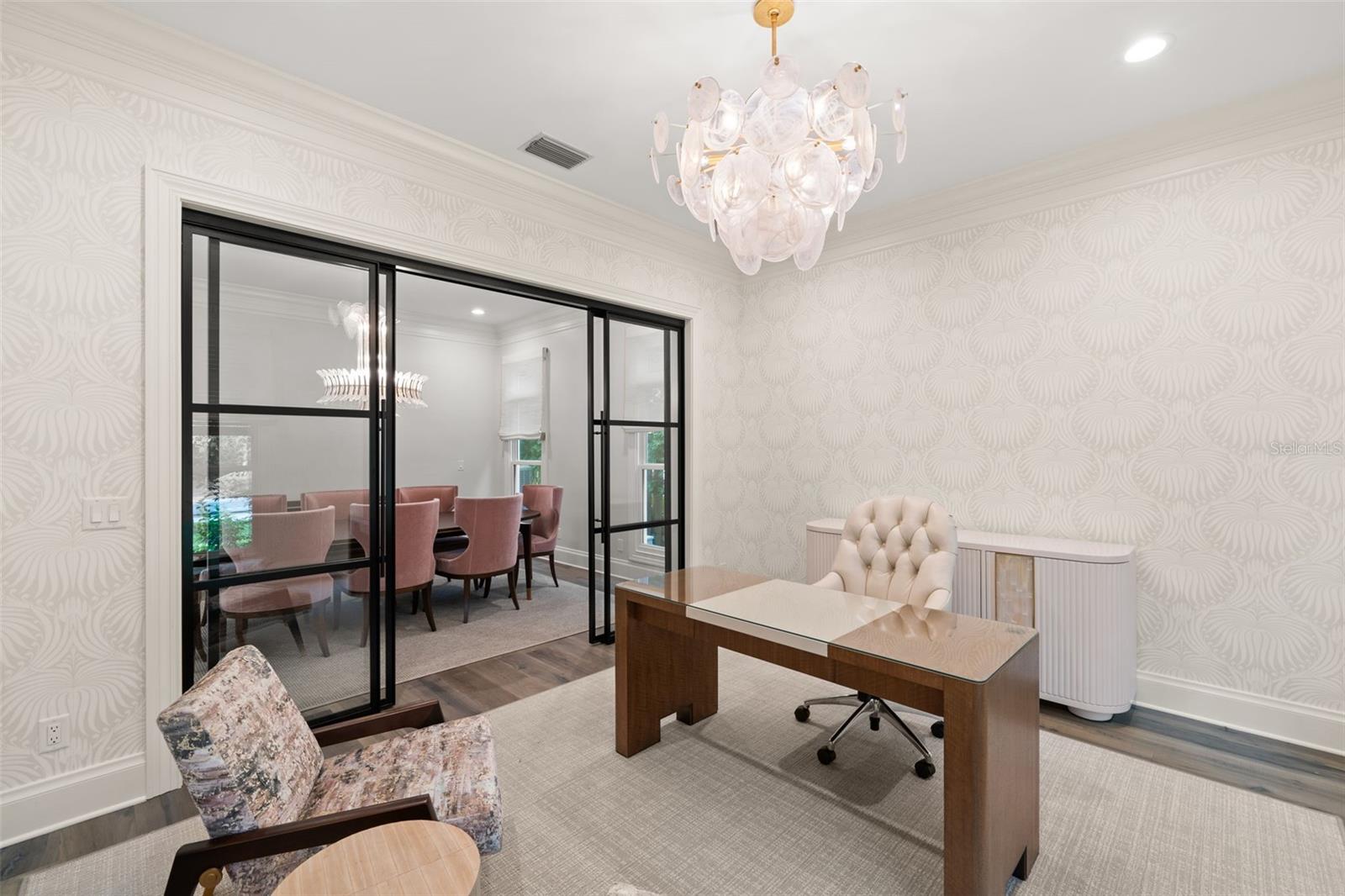 BAYSHORE COURT - Residential