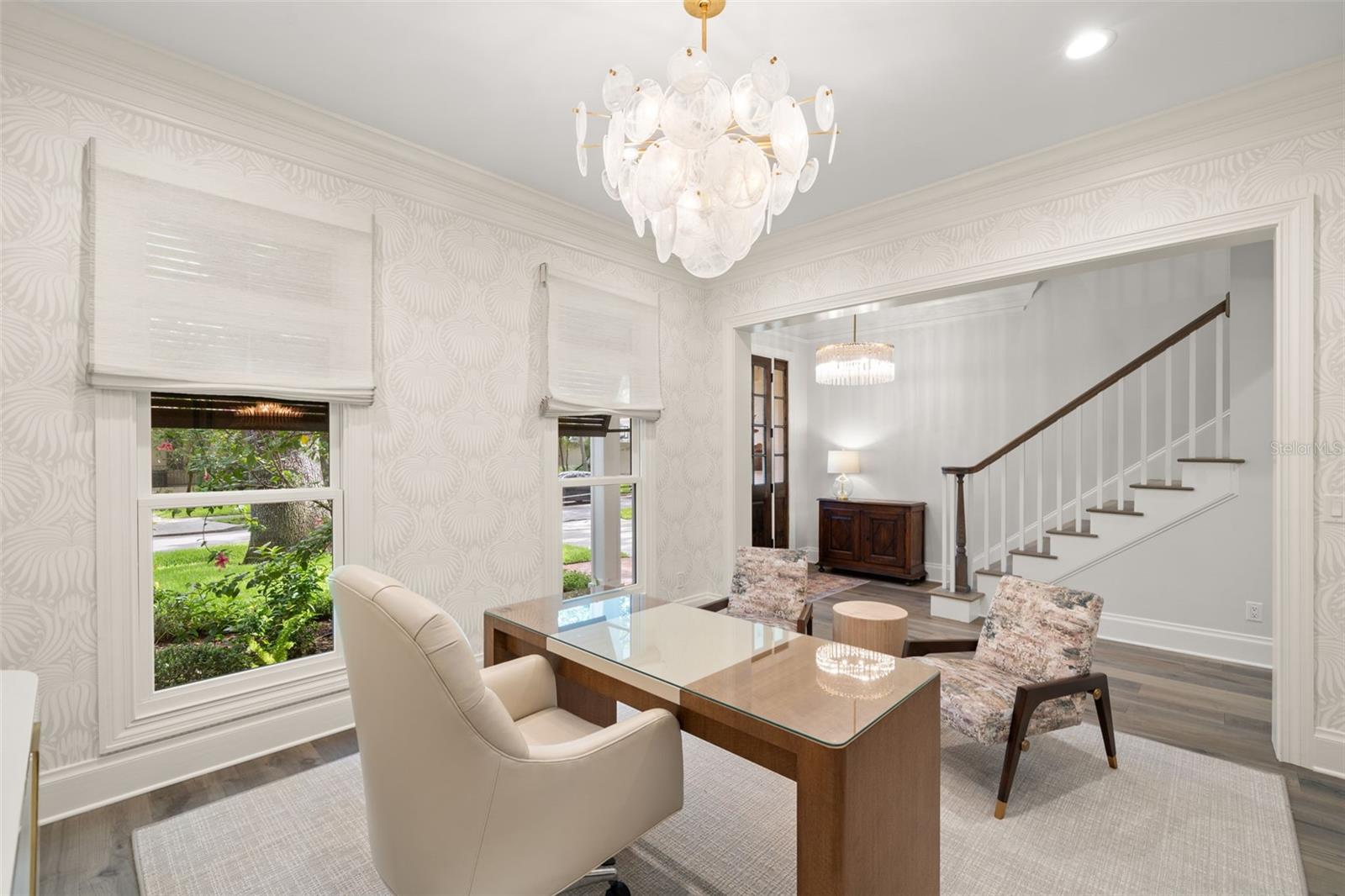 BAYSHORE COURT - Residential